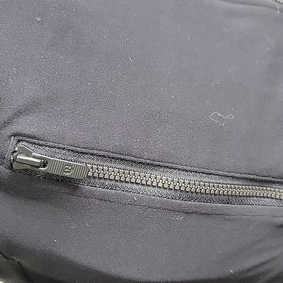 Lululemon Athletica Black Utility Jacket with High Collar SIZE 6 - Picture 5 of 10